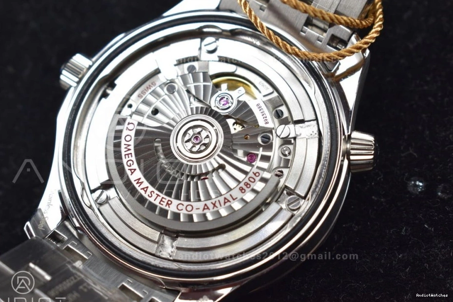 On ModernLook 1:1 300M Black Diver Dial Bracelet A Edition Ceramic SS 1082 Seamaster VSF Black Best 0311